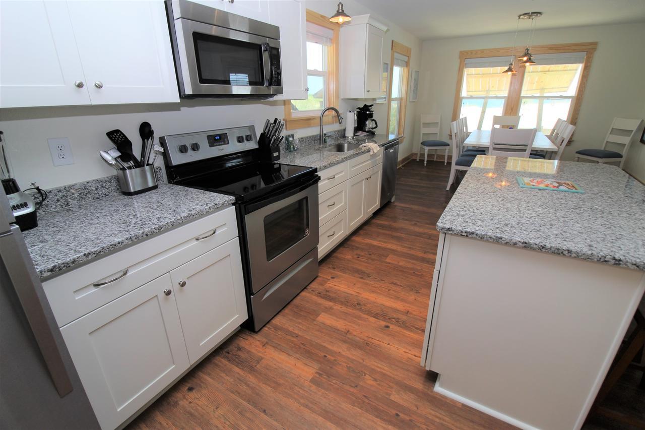 Whalebone Ocean Cottages By Kees Vacations Nags Head Eksteriør bilde